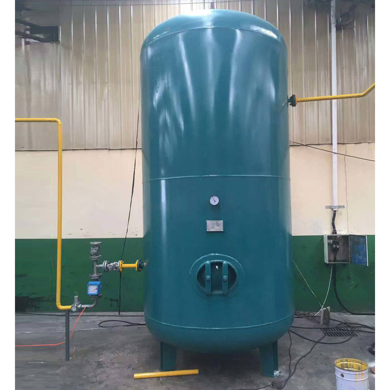 連定排、疏水?dāng)U容器